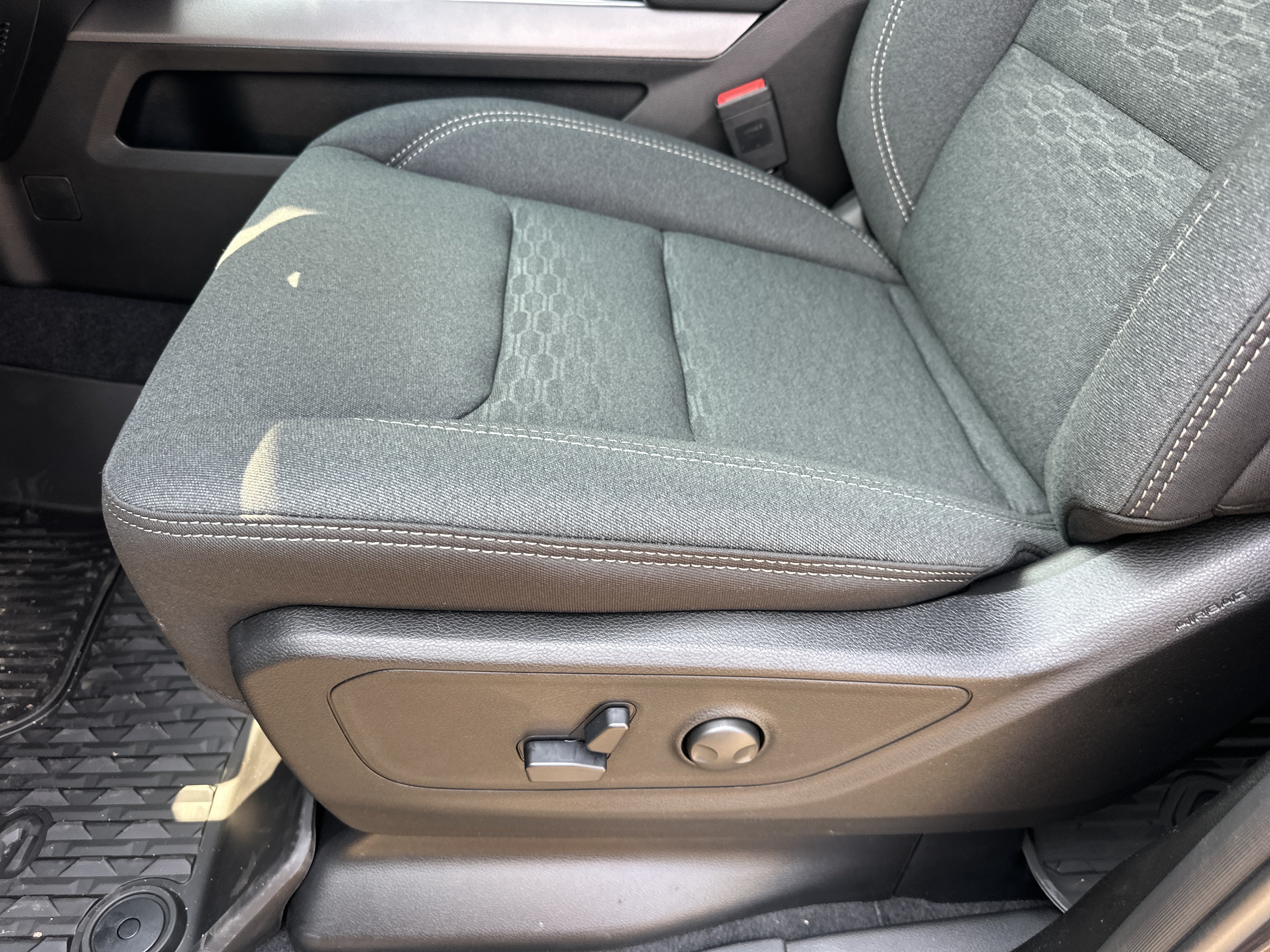 New 2026 RAM 1500 Big Horn AWD/4WD image 27
