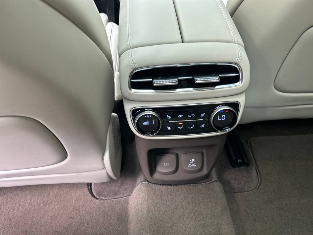 Used 2024 Genesis GV80 3.5T Advanced AWD/4WD image 30