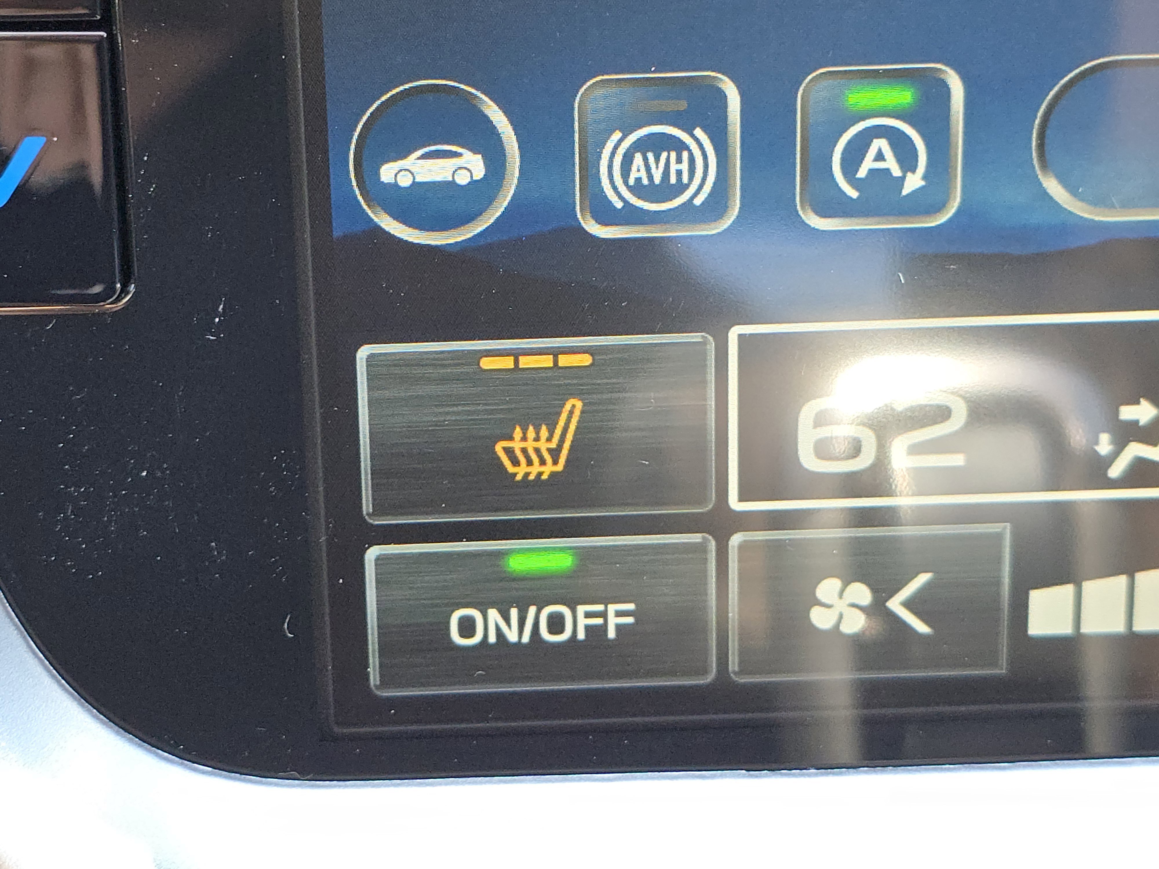 New 2025 Subaru Outback Premium image 12