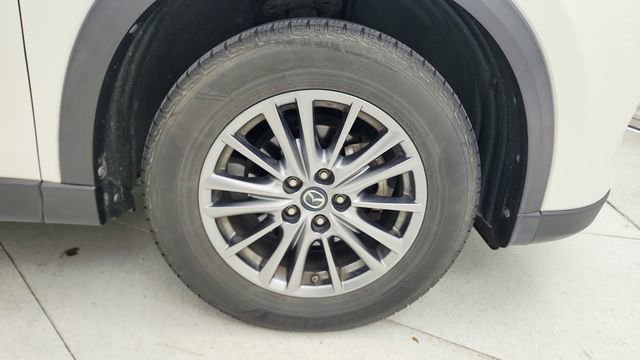 Used 2018 MAZDA CX-5 Sport FWD image 9
