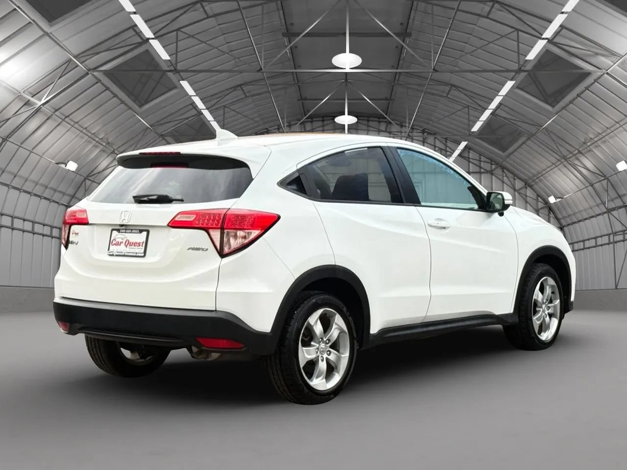Used 2017 Honda HR-V EX image 7