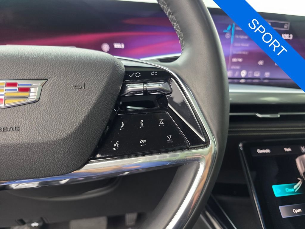 Used 2025 Cadillac Escalade Sport w/ Touring Package AWD/4WD image 21