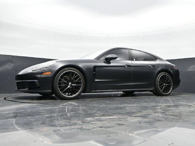 Used 2020 Porsche Panamera 4 AWD/4WD image 46