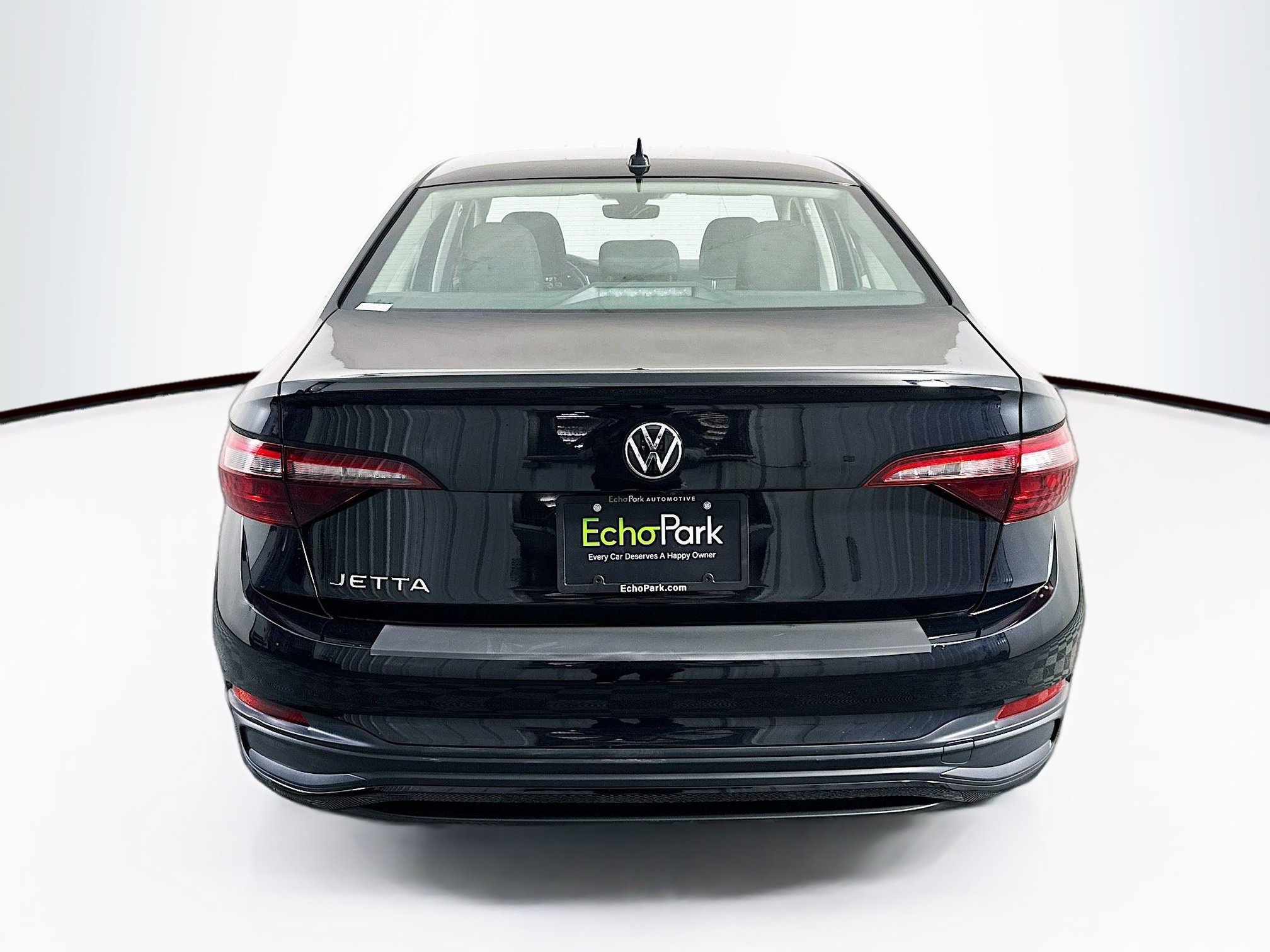 Used 2024 Volkswagen Jetta S image 7