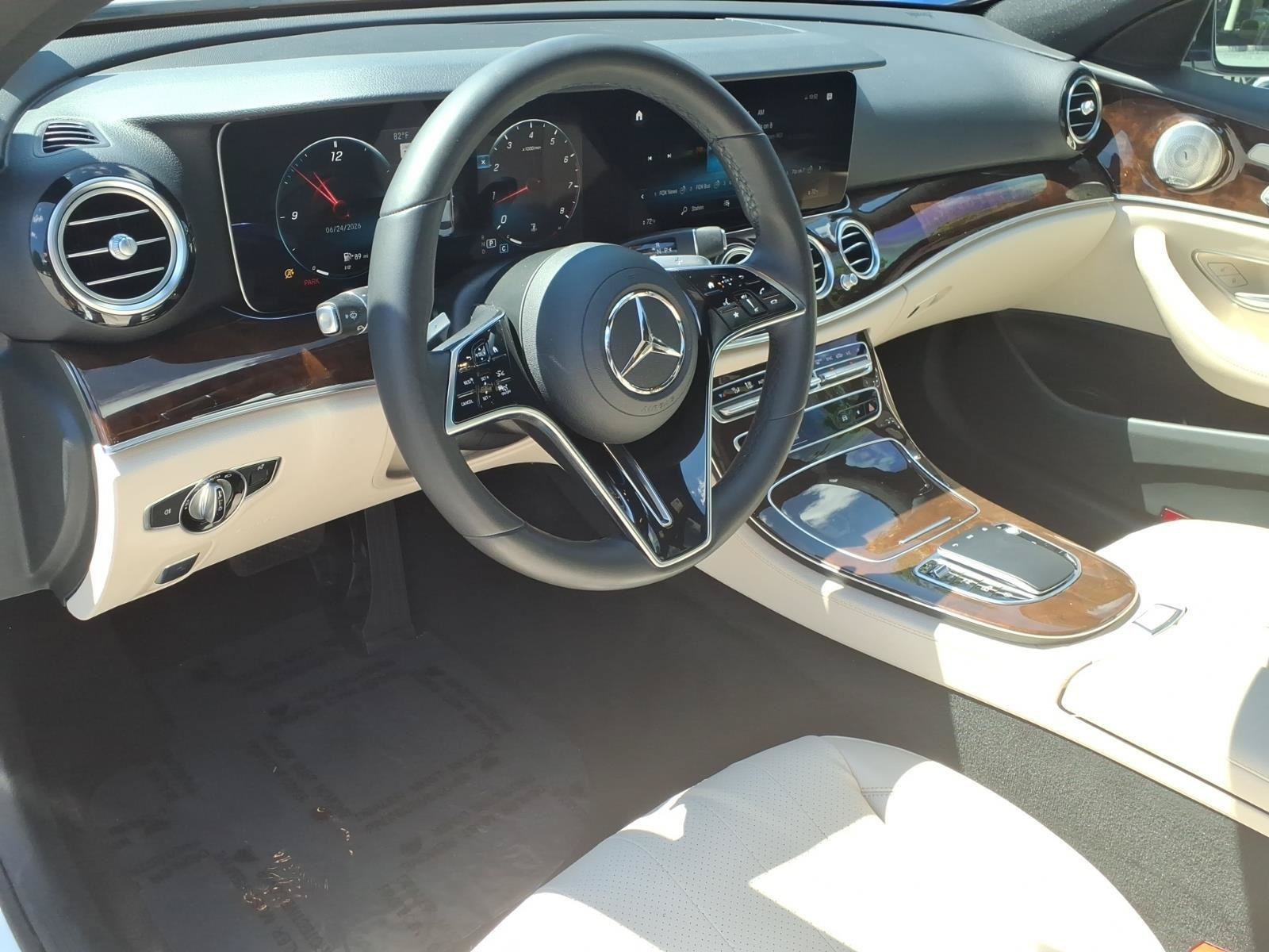 Used 2023 Mercedes-Benz E 350 4MATIC Sedan image 26