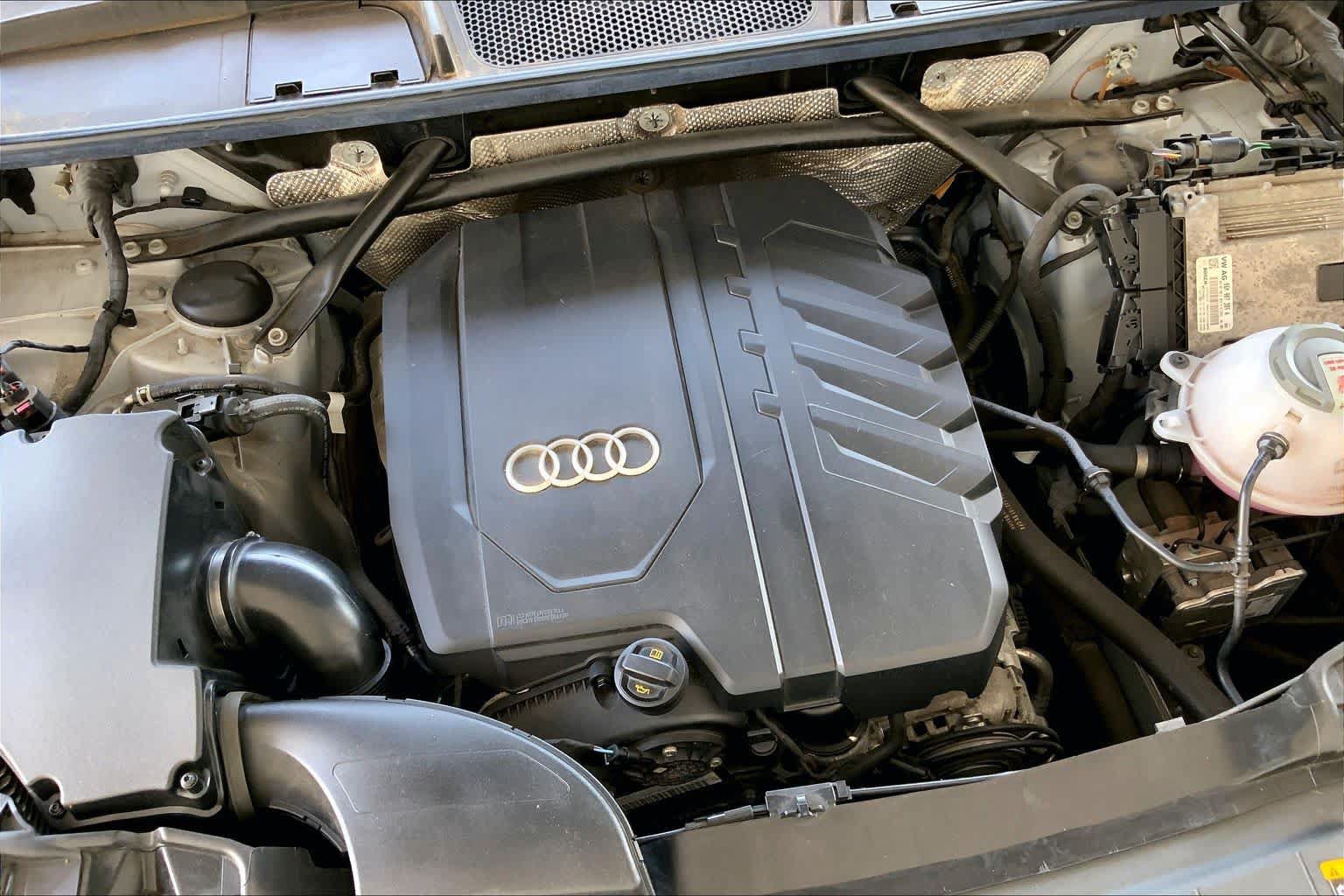 Used 2023 Audi Q5 2.0T Premium w/ Convenience Package AWD/4WD image 31