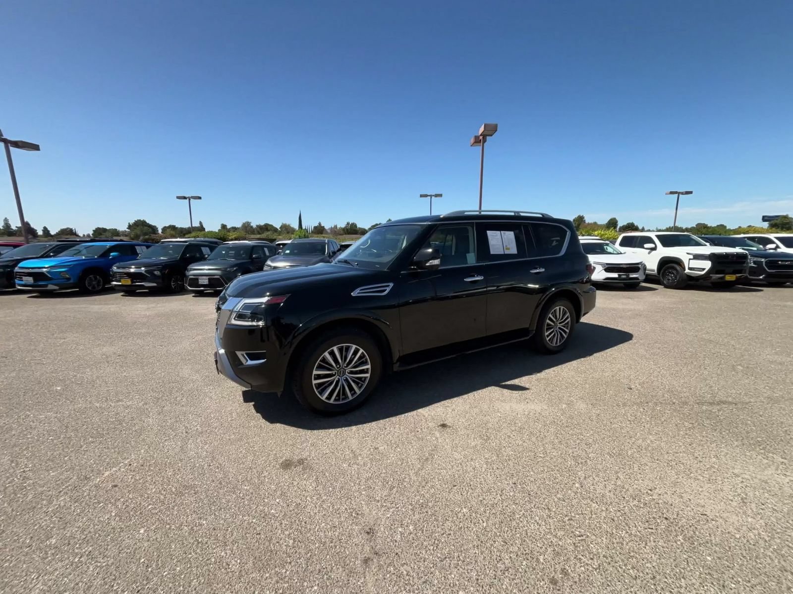 Used 2024 Nissan Armada SL RWD image 7