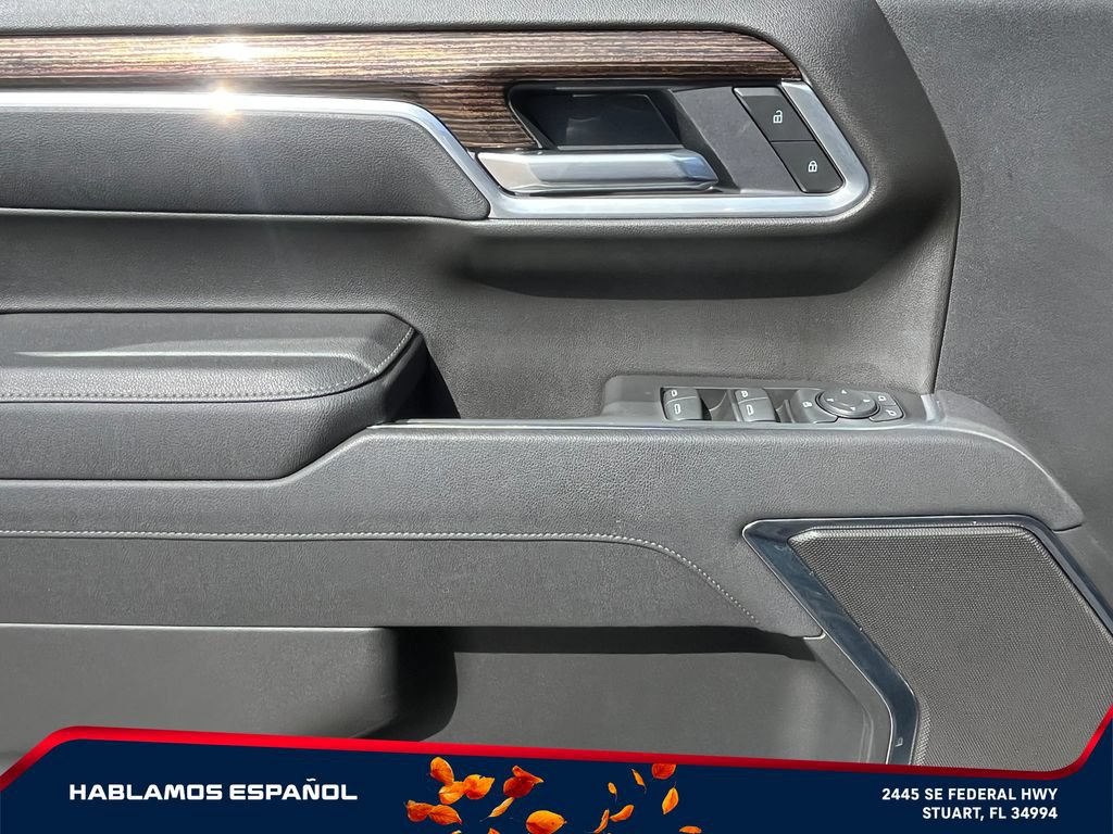 Certified 2025 GMC Sierra 1500 Elevation RWD image 24