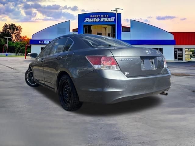 Used 2010 Honda Accord LX image 4