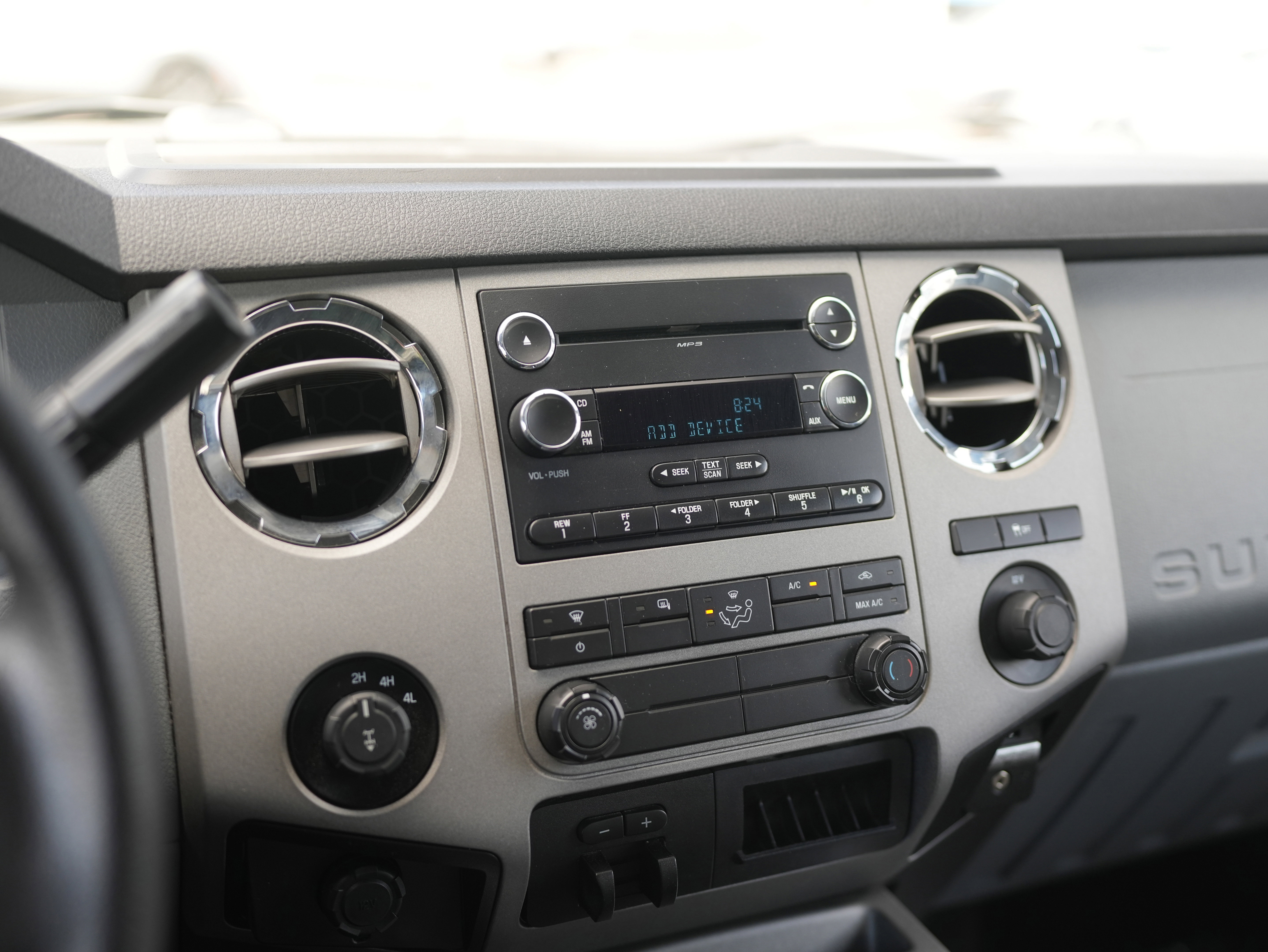 Used 2014 Ford F250 XLT w/ XTR Plus Package AWD/4WD image 15