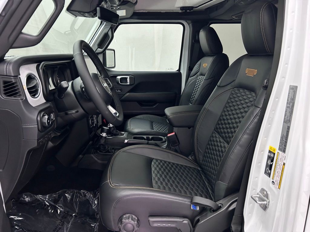 New 2025 Jeep Wrangler Sahara w/ Safety Group image 15