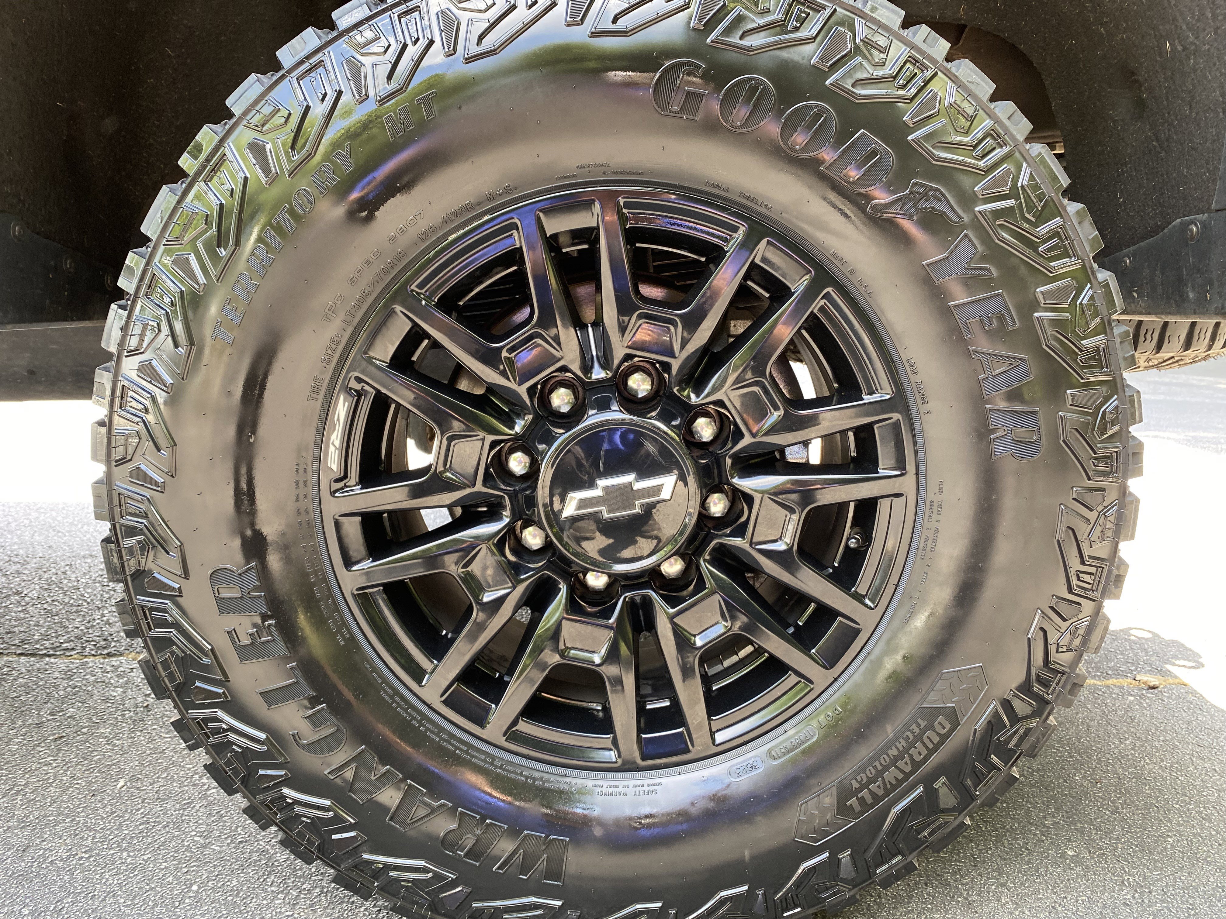 Used 2024 Chevrolet Silverado 2500 ZR2 w/ Technology Package AWD/4WD image 49