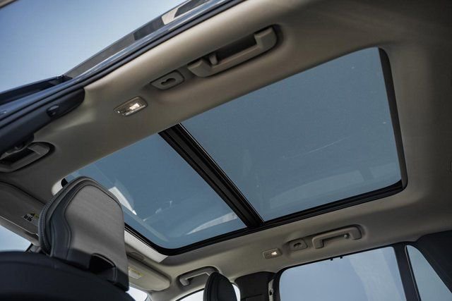 New 2026 Volvo XC90 B6 Ultra w/ Protection Package Premier image 33
