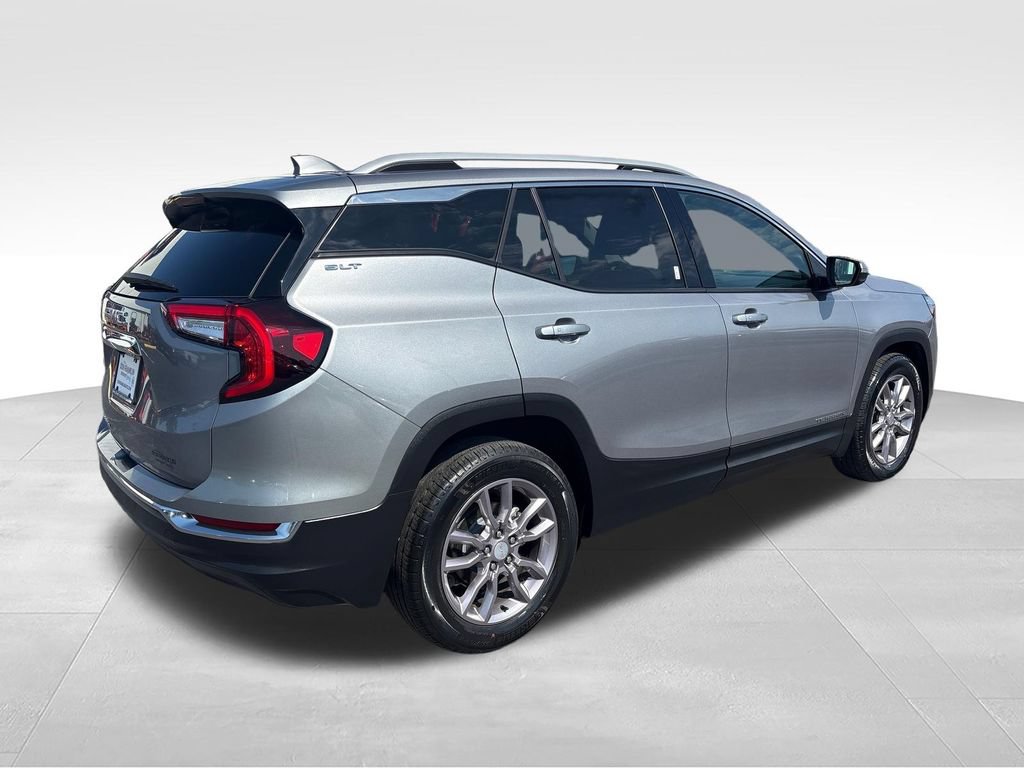 Used 2024 GMC Terrain SLT FWD image 5