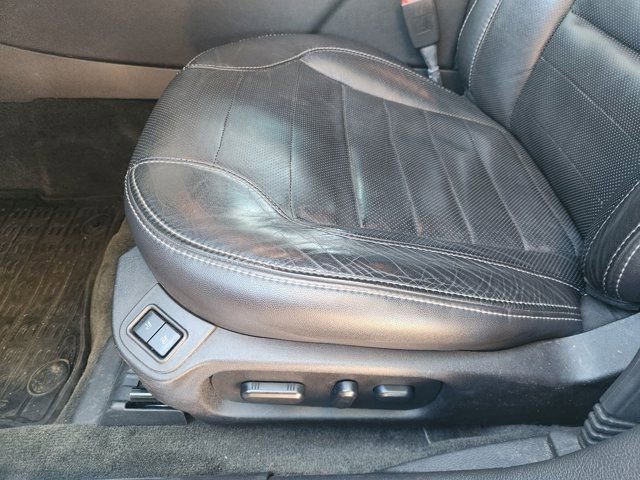 Used 2018 Ford Taurus SHO image 26