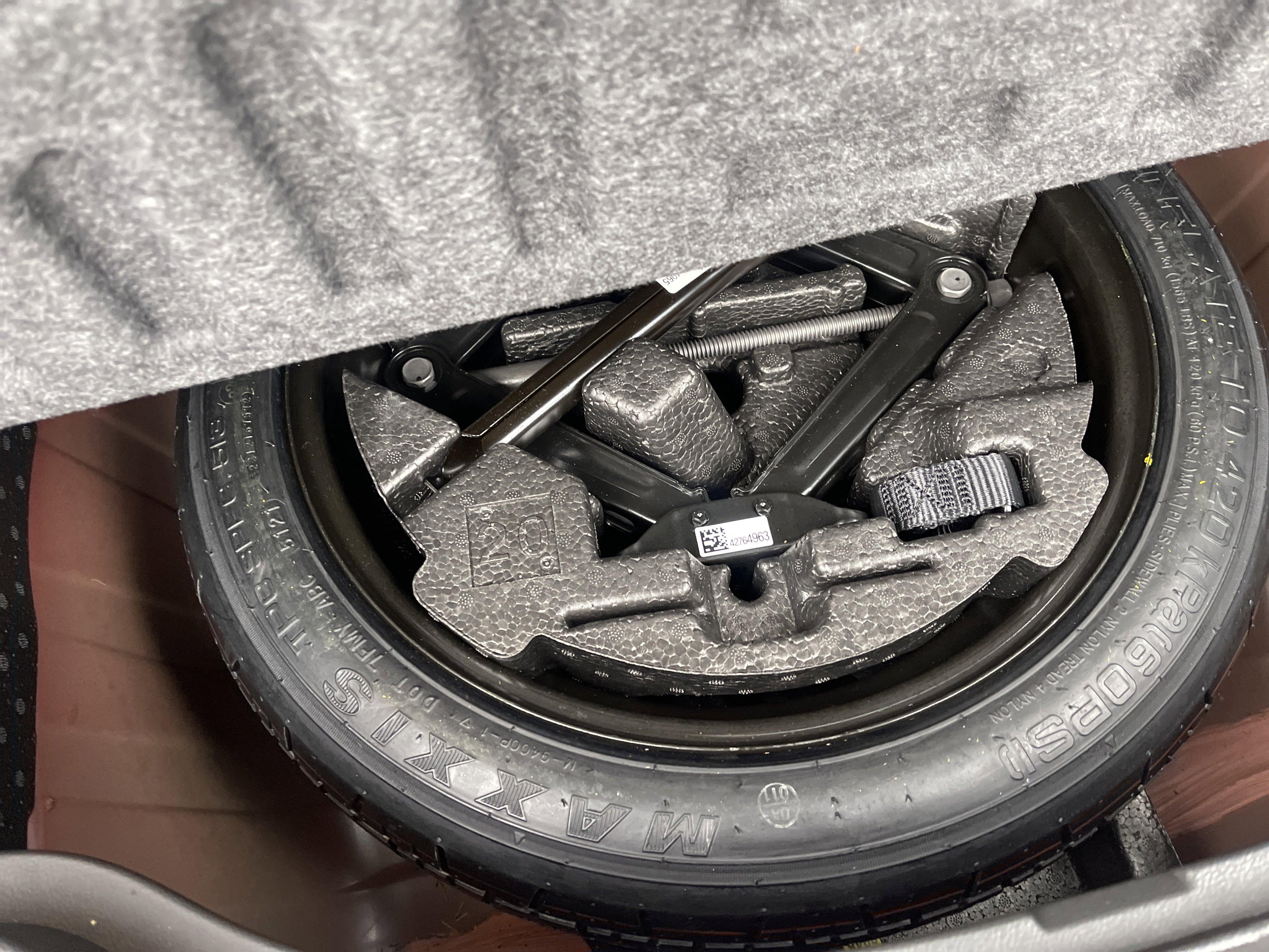 Used 2022 Chevrolet Trax LT w/ LT Convenience Package image 38