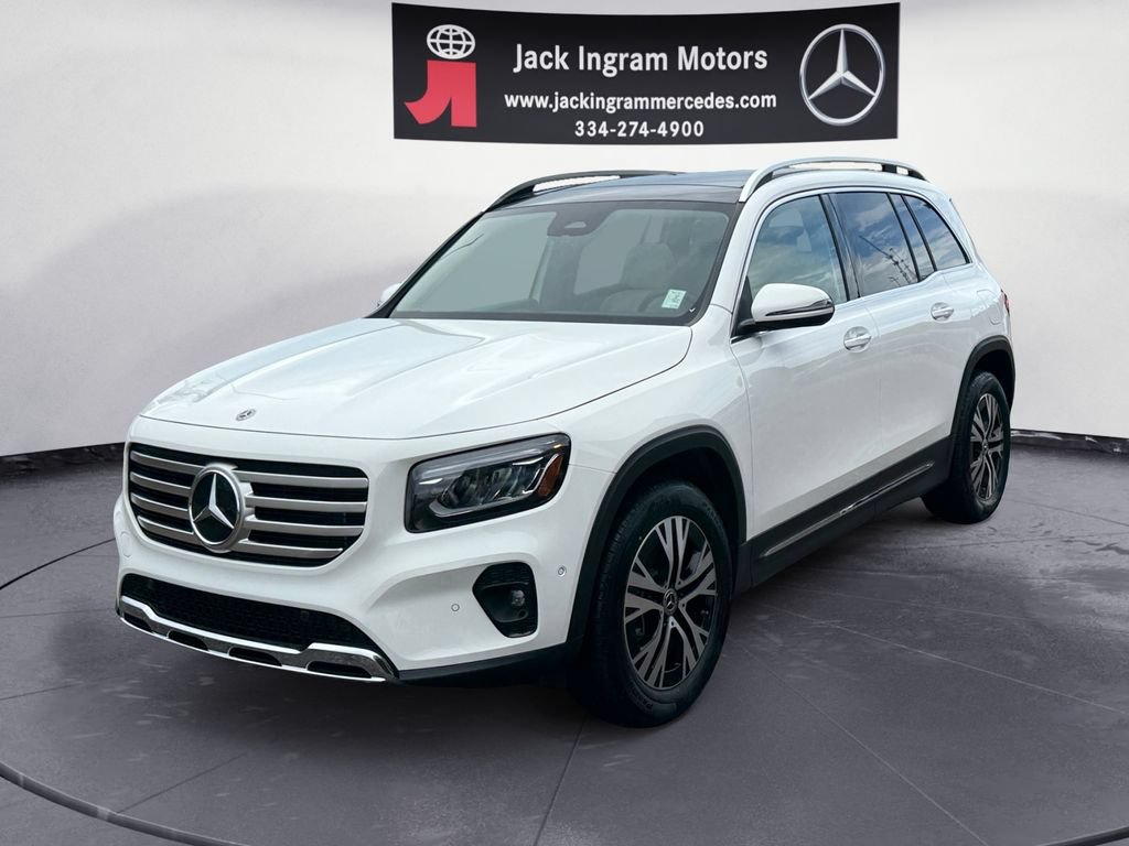 Certified 2025 Mercedes-Benz GLB 250 360° Tour