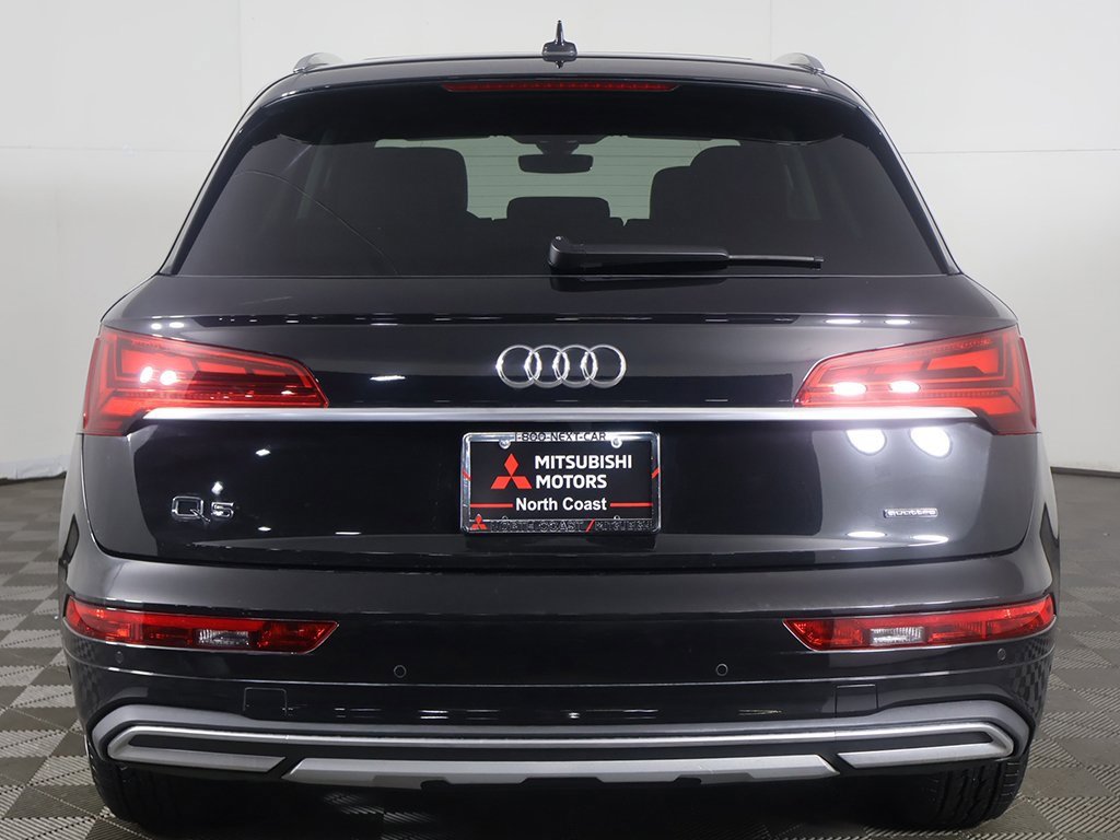 Used 2023 Audi Q5 2.0T Premium w/ Convenience Package image 13