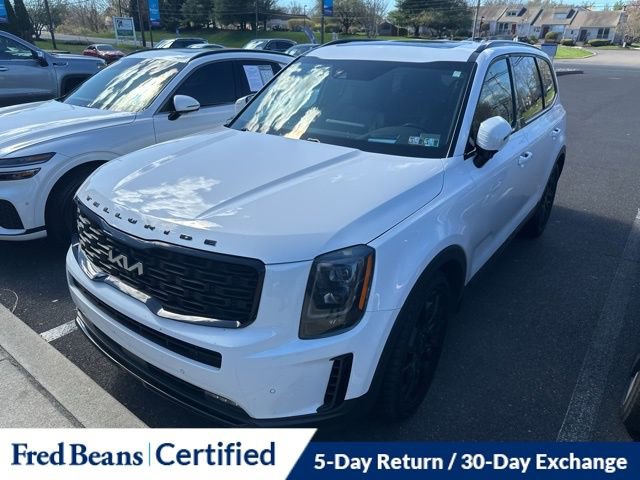 Used 2022 Kia Telluride SX w/ SX Prestige Package AWD/4WD image 2