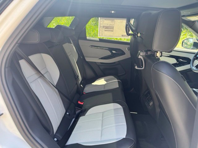 New 2026 Land Rover Range Rover Evoque Hoxton AWD/4WD image 17