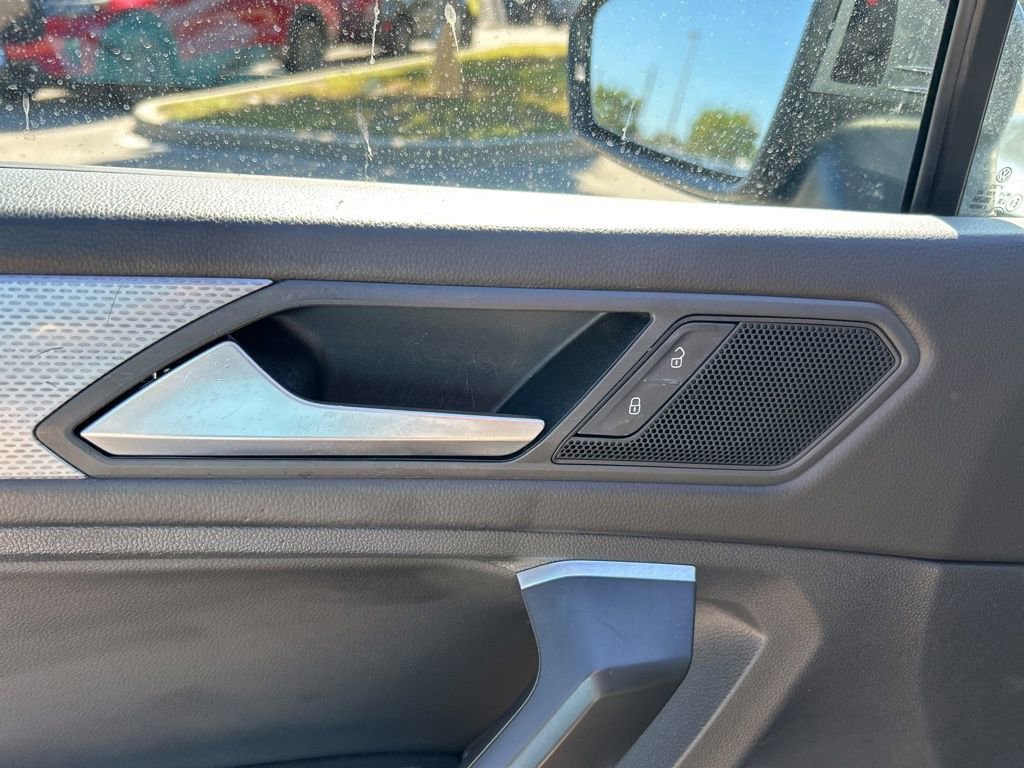 Certified 2022 Volkswagen Tiguan S image 11