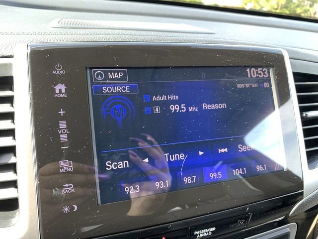 Used 2017 Honda Pilot Touring image 24