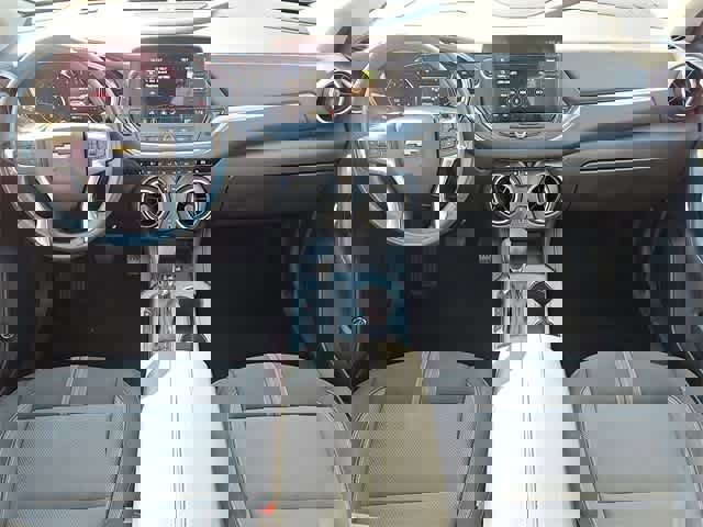 Certified 2023 Chevrolet Blazer LT w/ Convenience Package image 25