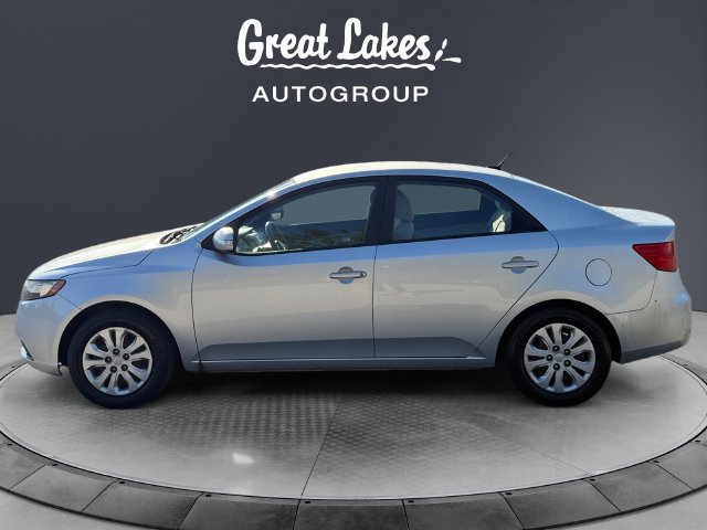 Used 2010 Kia Forte EX FWD image 2