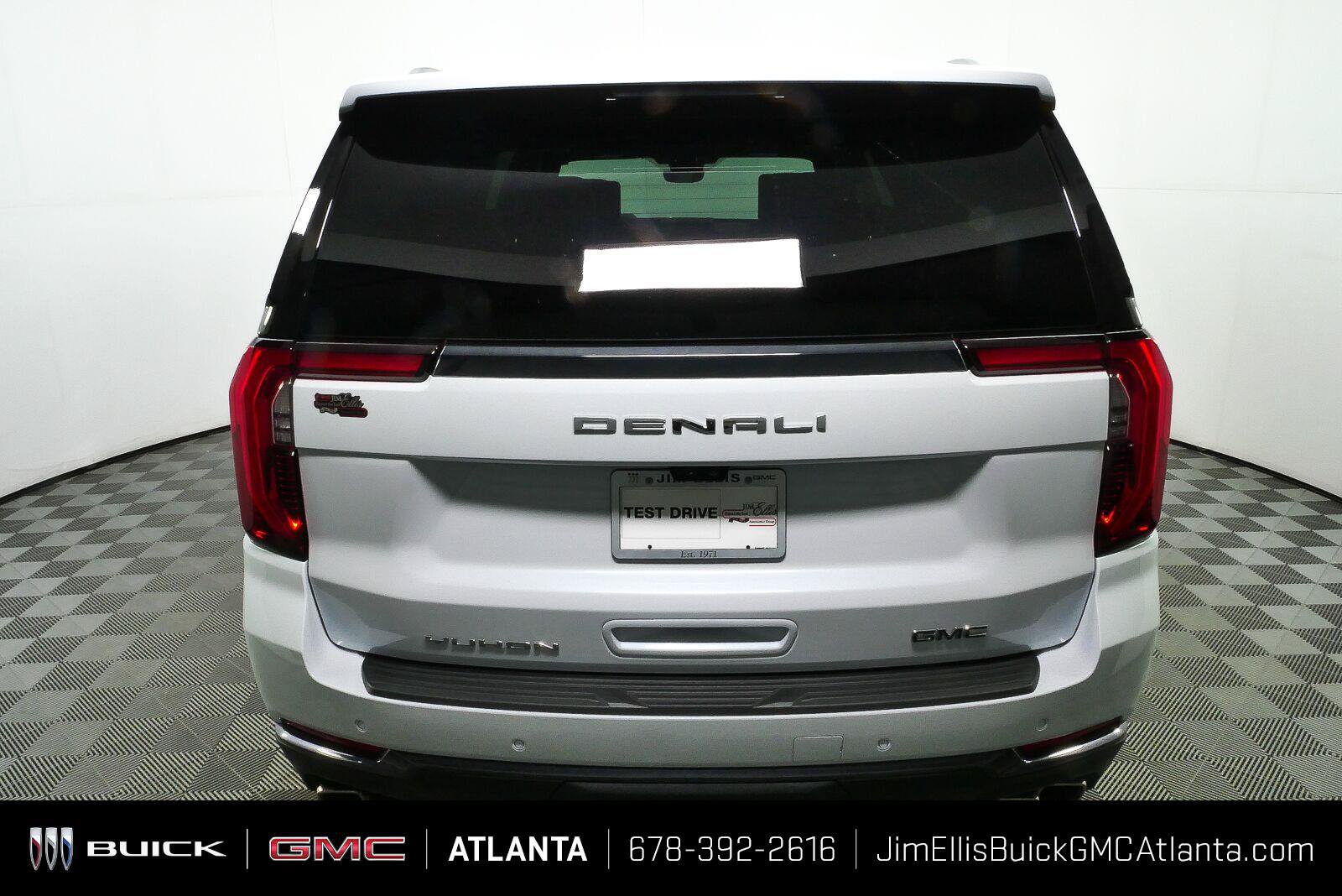 New 2026 GMC Yukon XL Denali Ultimate w/ LPO, Floor Liner Package AWD/4WD image 31
