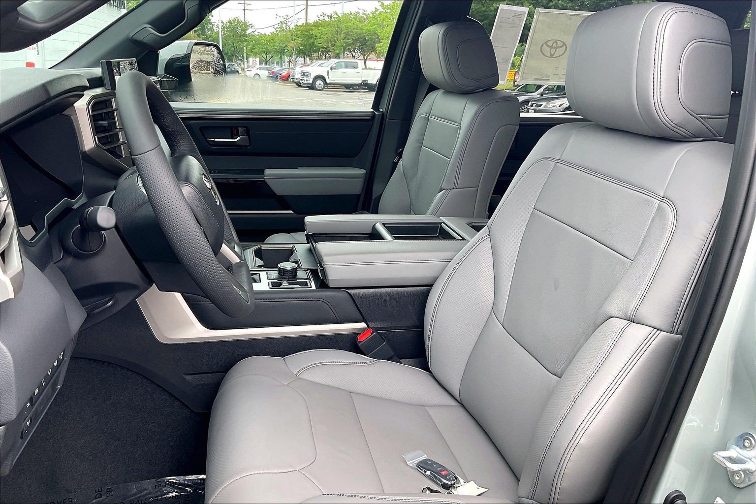 New 2026 Toyota Tundra Limited AWD/4WD image 11