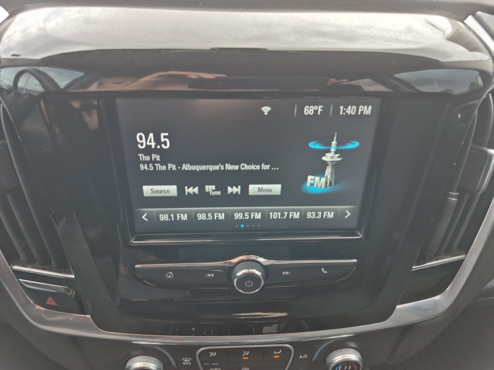 Used 2018 Chevrolet Traverse LS FWD image 28