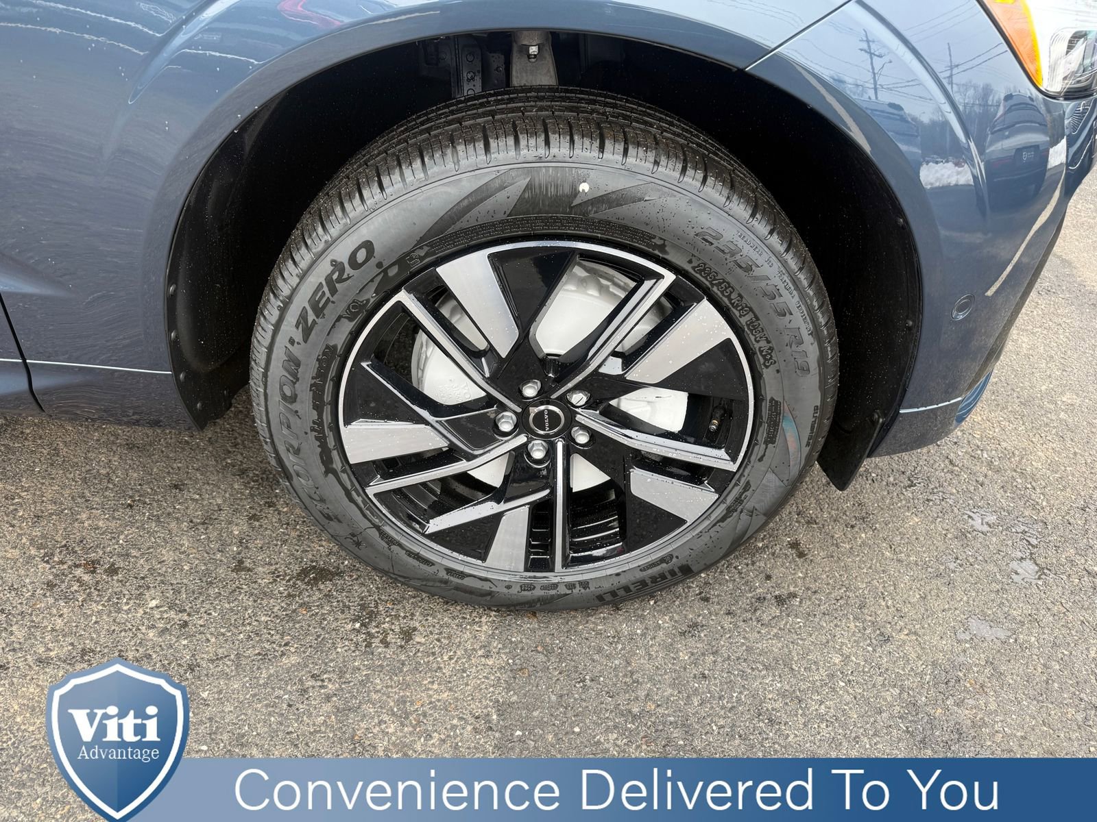New 2026 Volvo XC60 B5 Plus w/ Protection Package Premier image 10