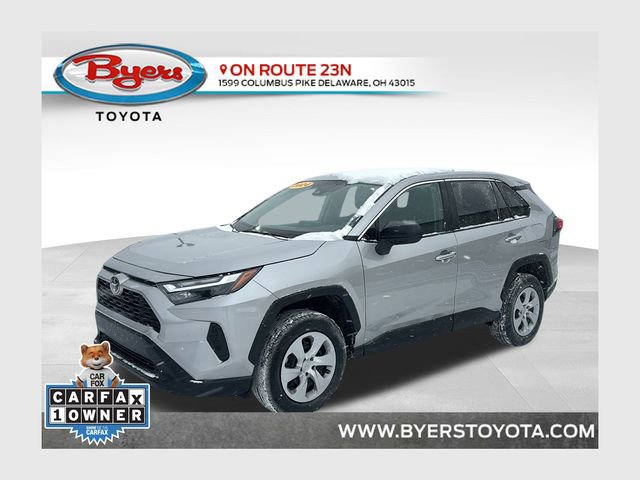 Used 2024 Toyota RAV4 LE video 1