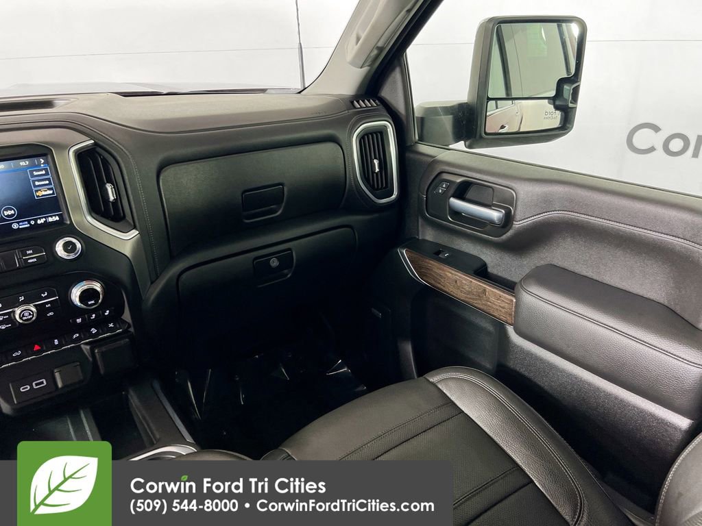 Used 2021 GMC Sierra 3500 Denali w/ Denali Ultimate Package image 27