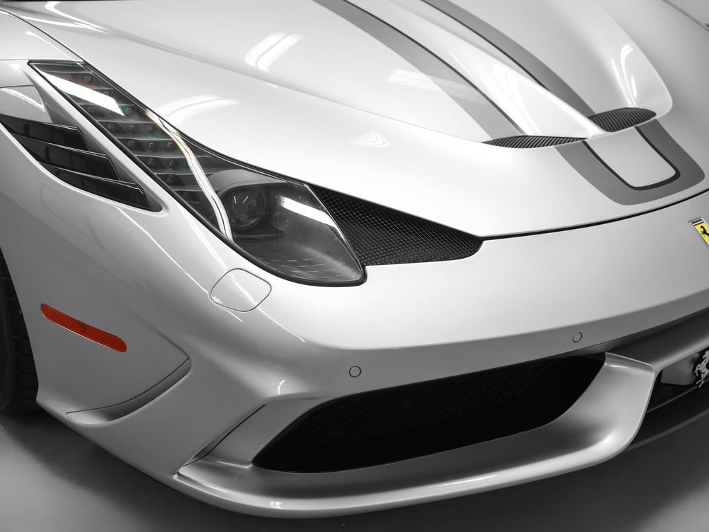 Certified 2015 Ferrari 458 Speciale A RWD image 4