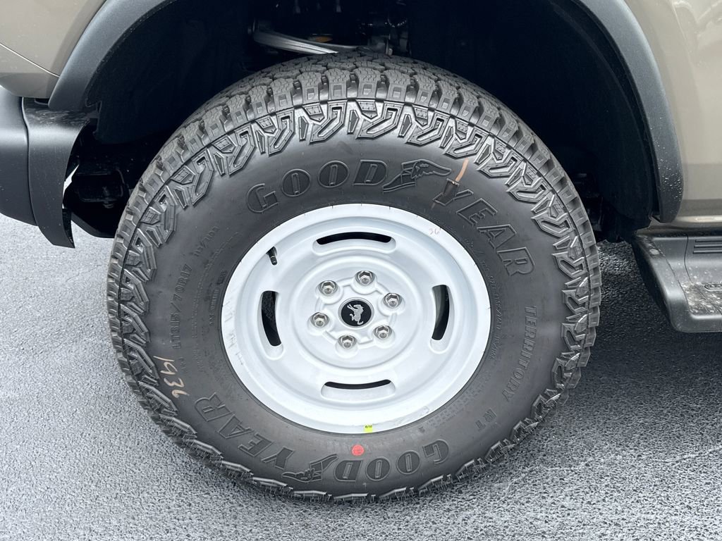 New 2026 Ford Bronco Heritage Edition AWD/4WD image 11
