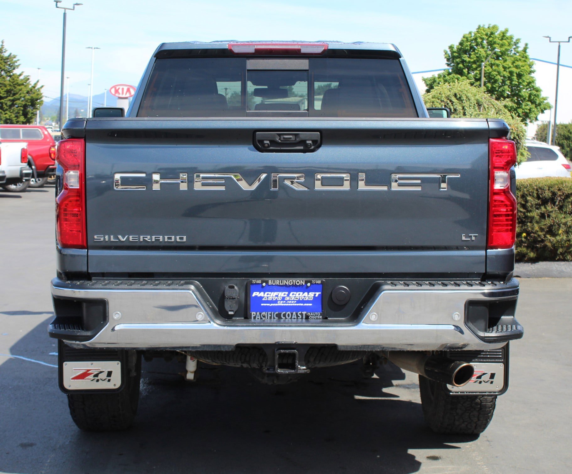 Used 2020 Chevrolet Silverado 2500 LT w/ True North Edition AWD/4WD image 5