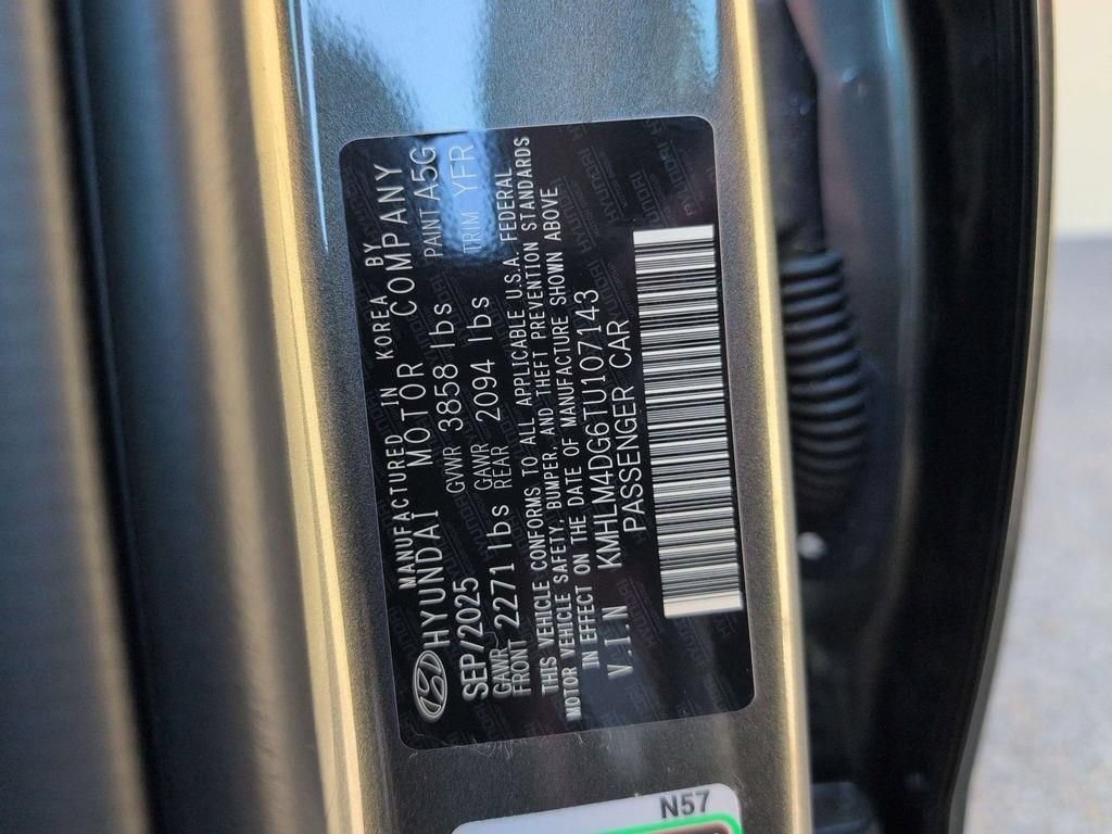 New 2026 Hyundai Elantra Sport FWD image 12