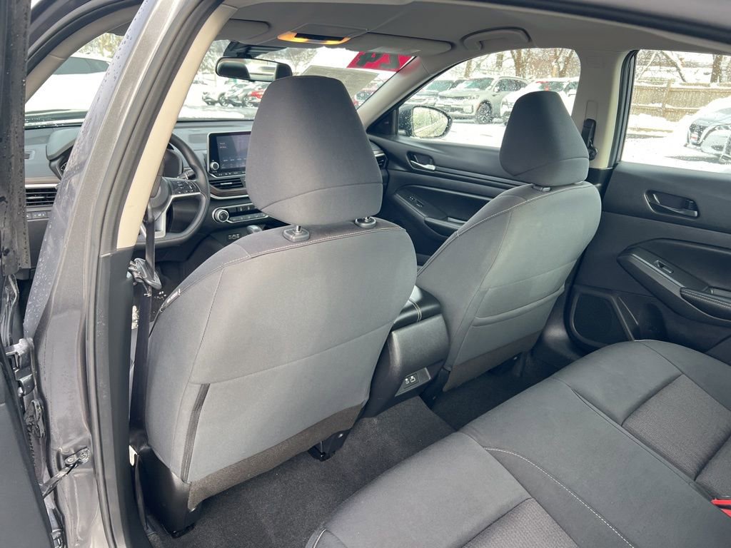 Certified 2024 Nissan Altima 2.5 SV image 9