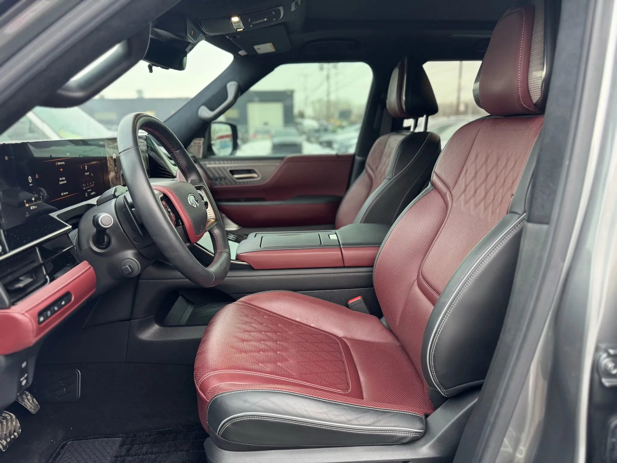 Used 2025 INFINITI QX80 Autograph image 15