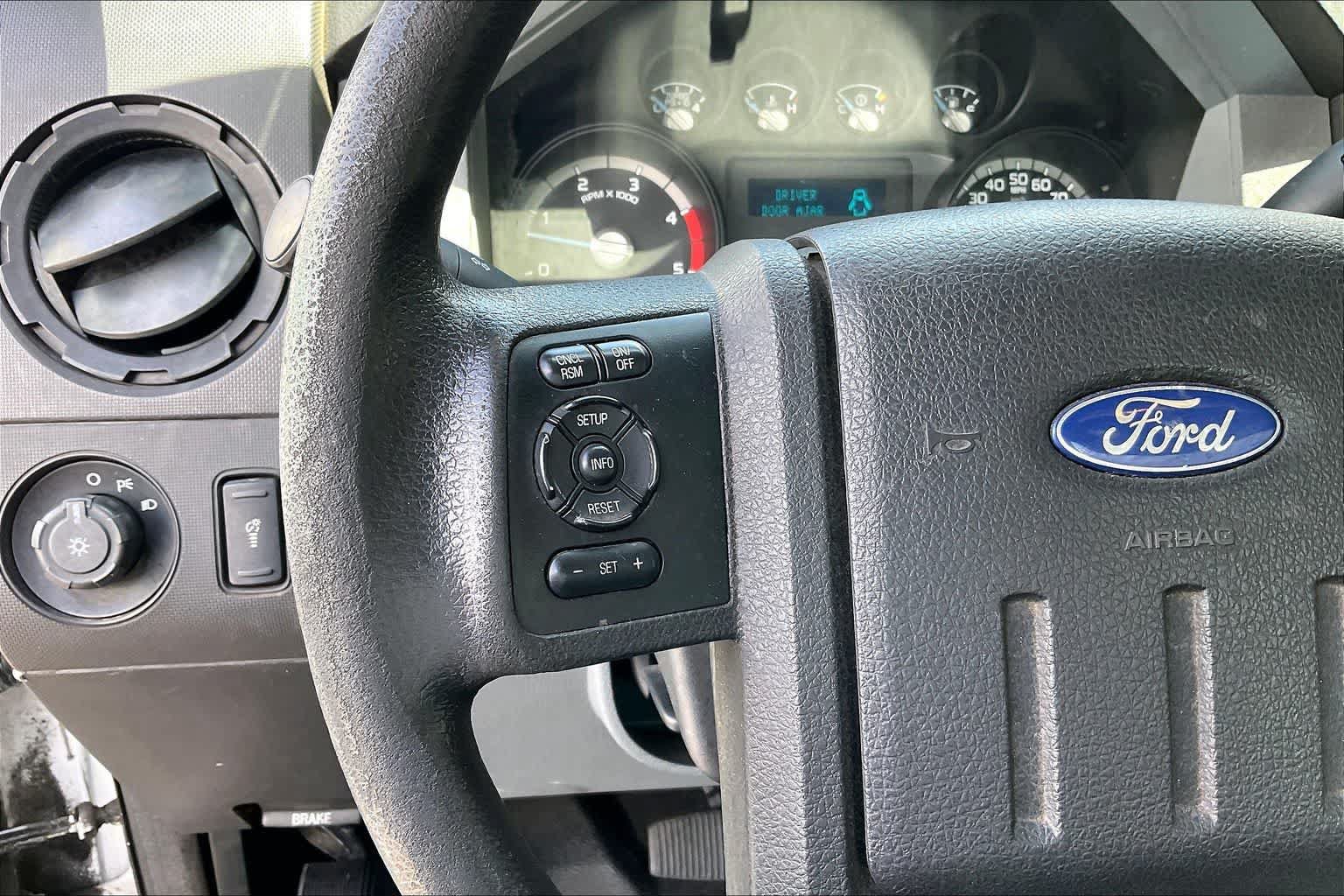 Used 2015 Ford F250 XL w/ Power Equipment Group RWD image 24