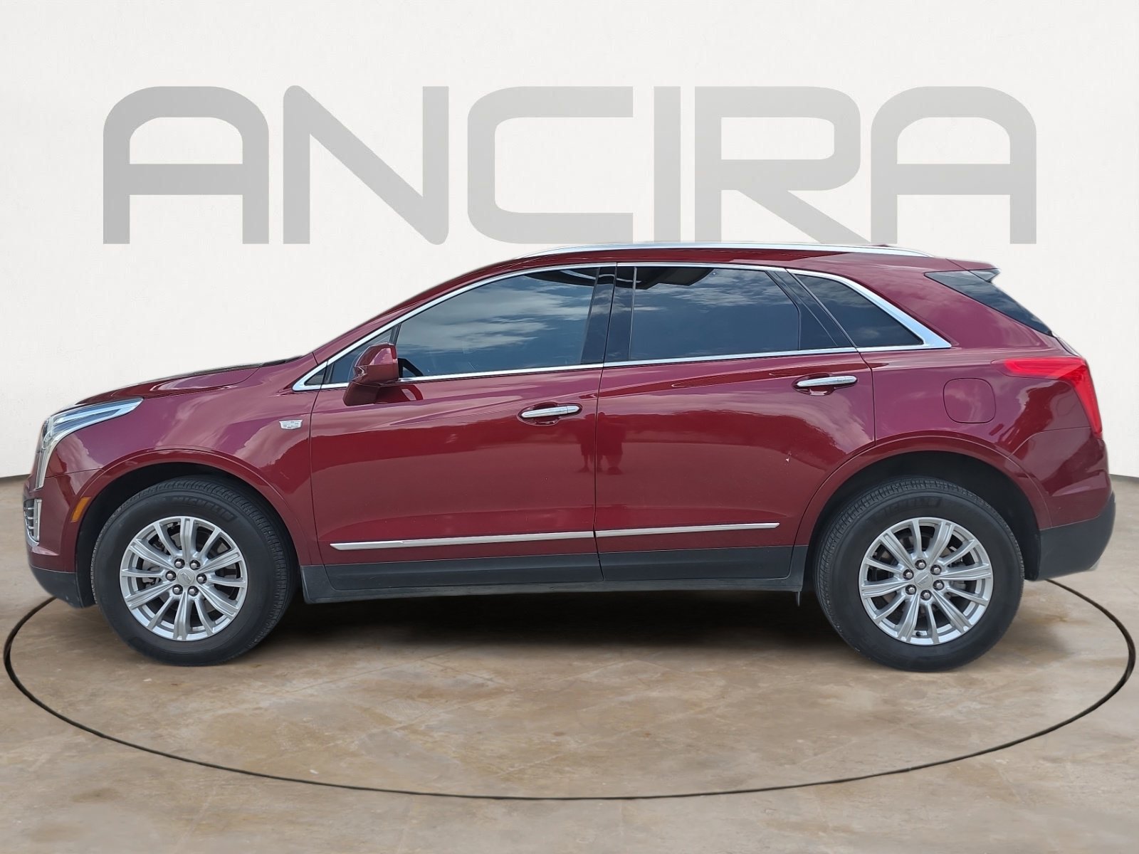 Used 2018 Cadillac XT5 FWD image 5