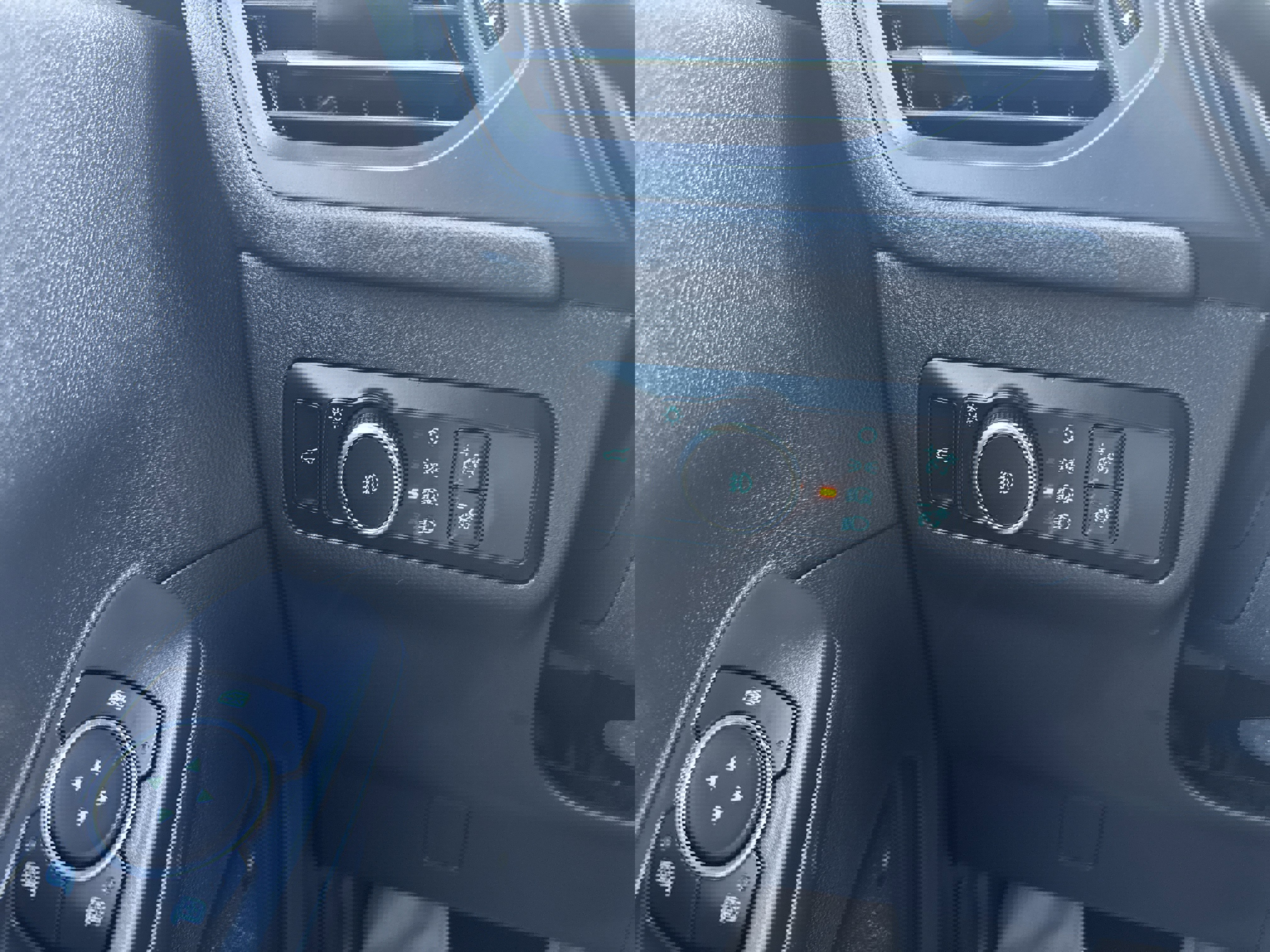 Used 2025 Ford Escape ST-Line Select image 28