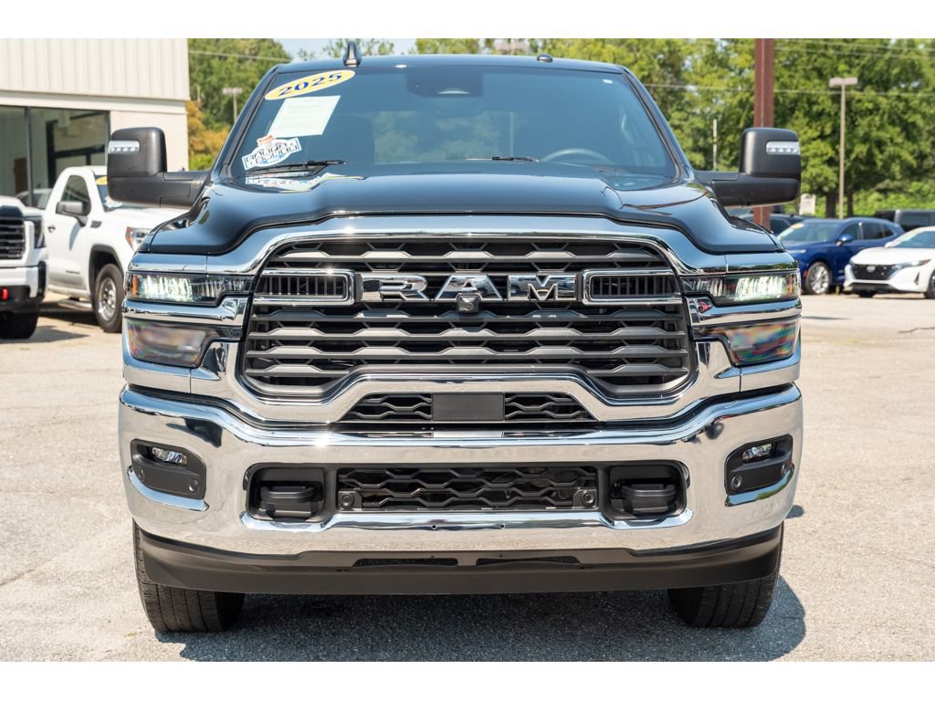 Used 2025 RAM 2500 Big Horn AWD/4WD image 3