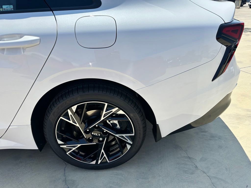 New 2026 Kia K5 GT-Line FWD image 9
