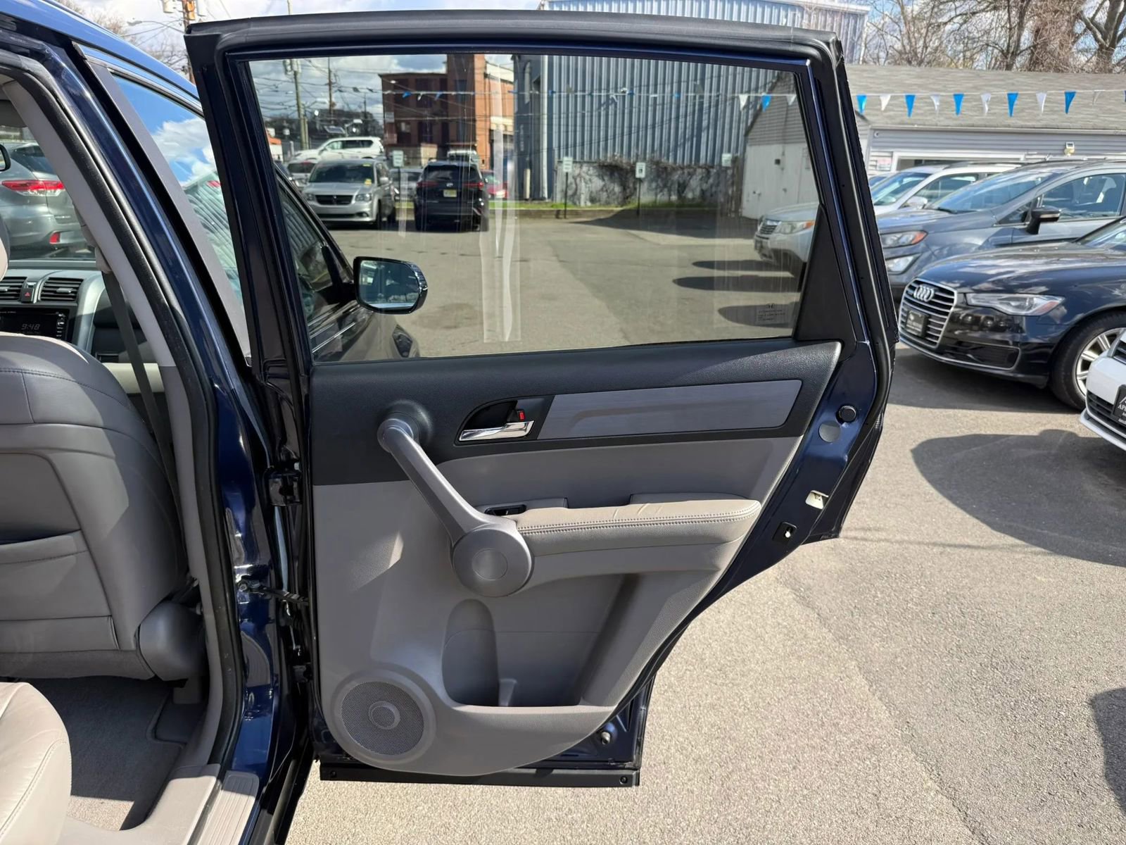 Used 2008 Honda CR-V EX-L image 42