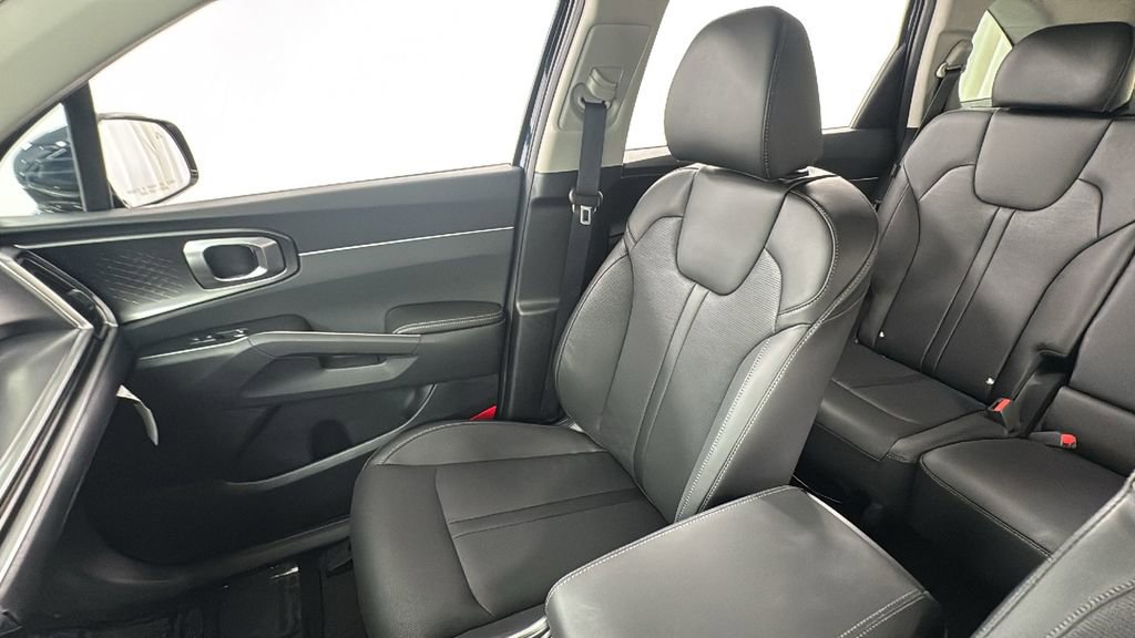 New 2026 Kia Sorento S image 13