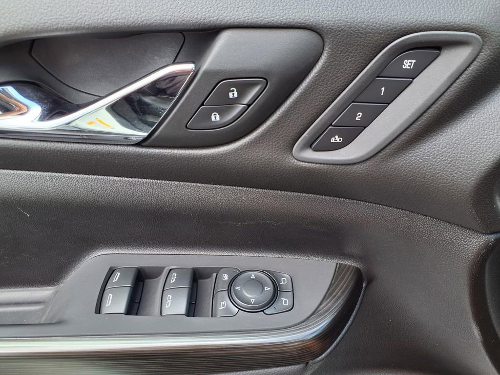 Used 2023 GMC Acadia SLT w/ Elevation Edition FWD image 24