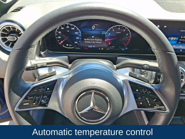 Used 2024 Mercedes-Benz GLB 250 4MATIC image 4