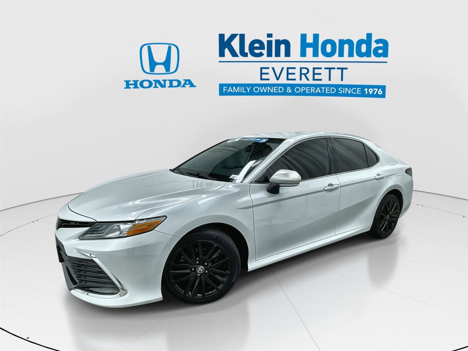 Used 2022 Toyota Camry XLE w/ Carpet Mat Package (TMS)